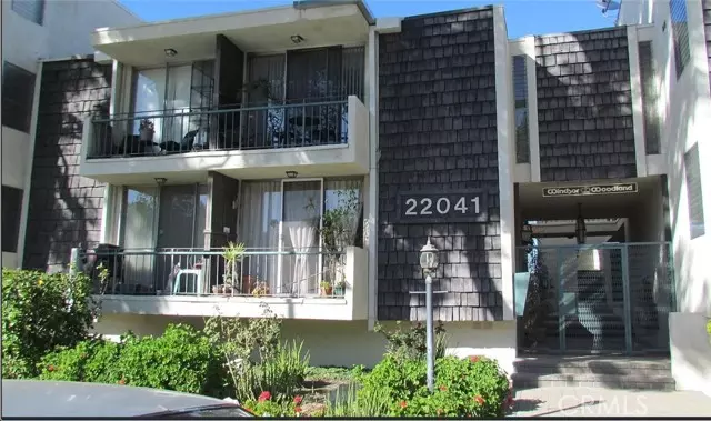 Woodland Hills, CA 91364,22041 Costanso 103