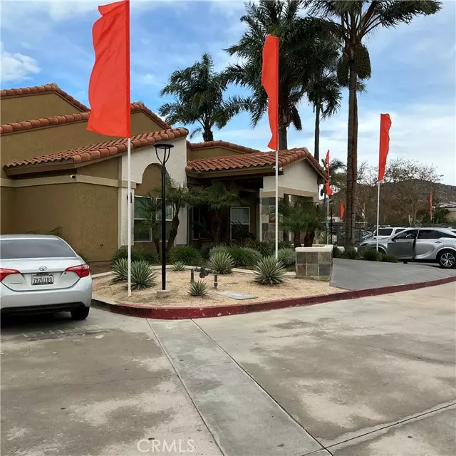 Corona, CA 92879,2155 Highpointe DR 205