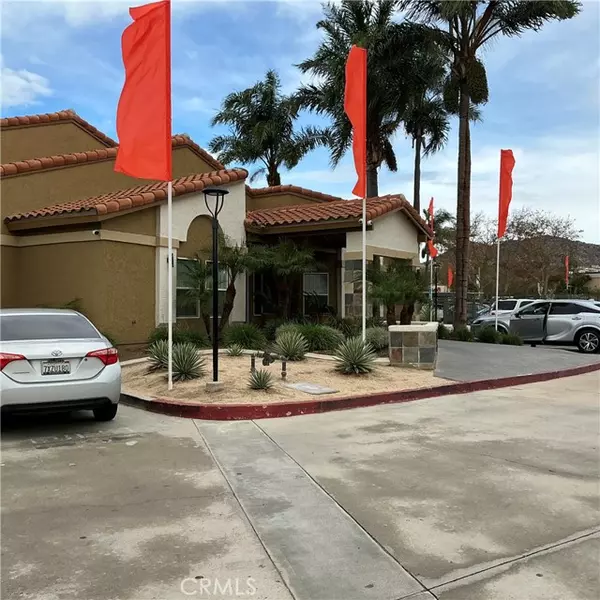 2155 Highpointe DR 205, Corona, CA 92879