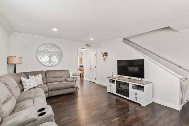 1463 N Broadway A, Escondido, CA 92026