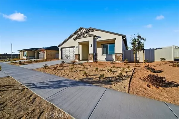 Lancaster, CA 93535,3217 E Avenue J-4