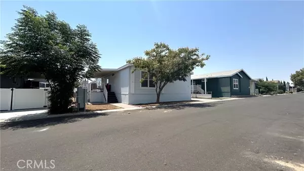 Apple Valley, CA 92307,20843 Waalew RD C148