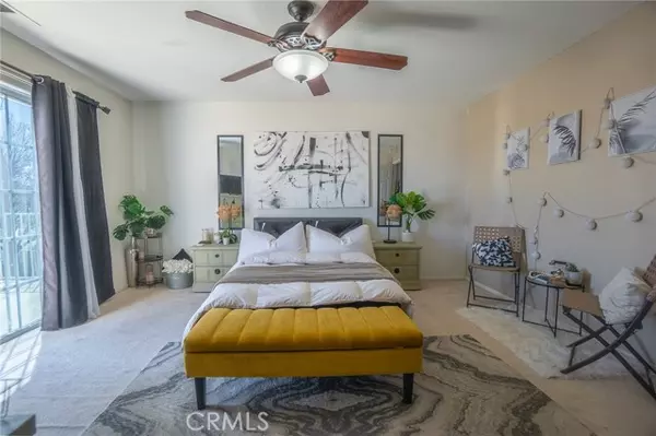 Helendale, CA 92342,27857 Hummingbird