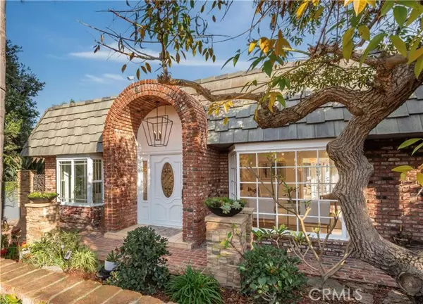 266 Park AVE, Long Beach, CA 90803