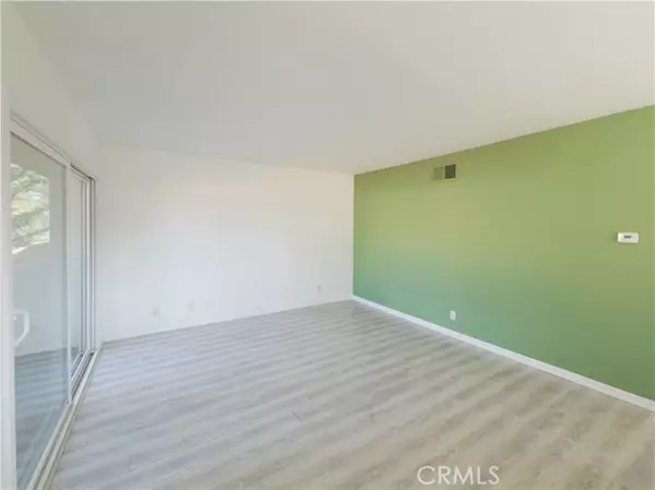 Lake Forest, CA 92630,22722 Malaga