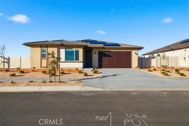 Lancaster, CA 93535,3211 E Avenue J-4