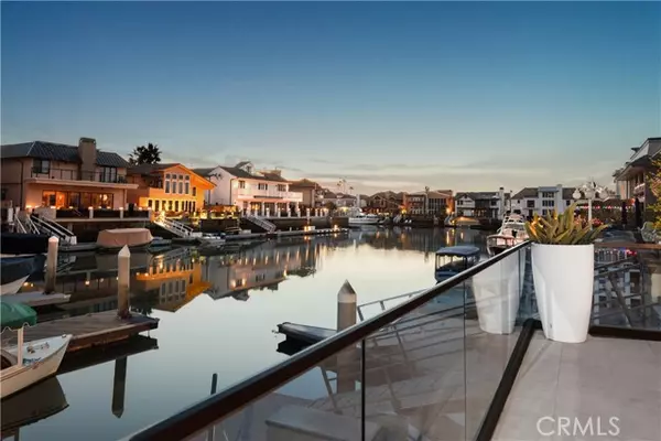 Huntington Beach, CA 92649,4072 Morning Star