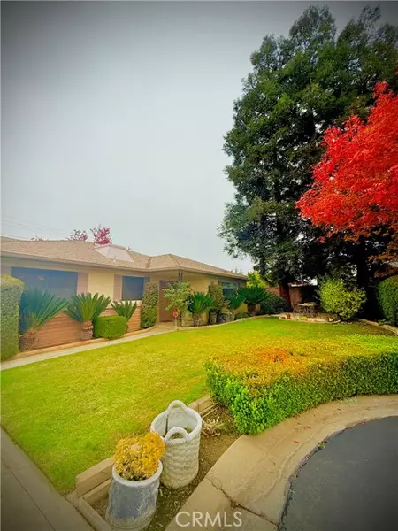 6380 N 5th St, Fresno, CA 93710