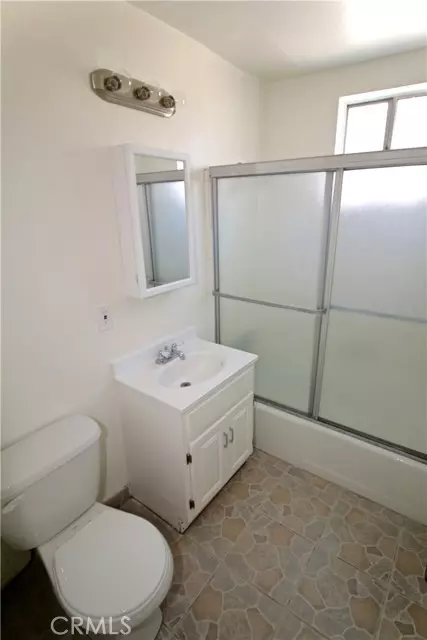 Sylmar, CA 91342,14059 Foothill 7