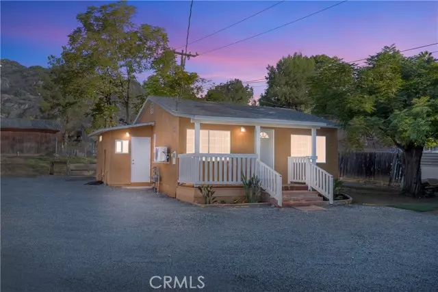 32476 W State Highway 74, Hemet, CA 92545