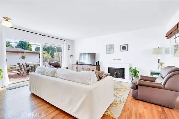 Long Beach, CA 90815,2834 Palo Verde