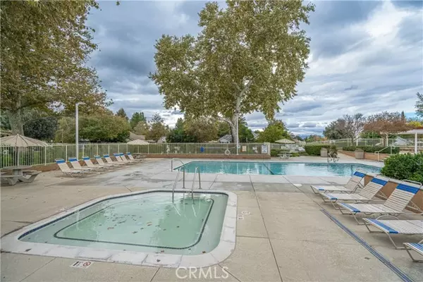 Valencia, CA 91355,23732 Via Tomas