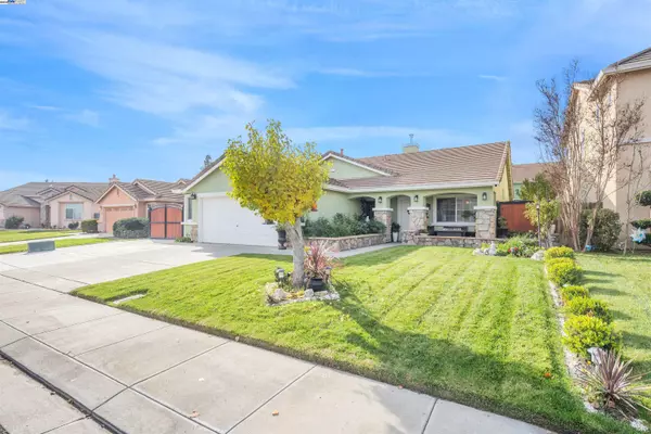 Manteca, CA 95336,715 Bobcat Ln