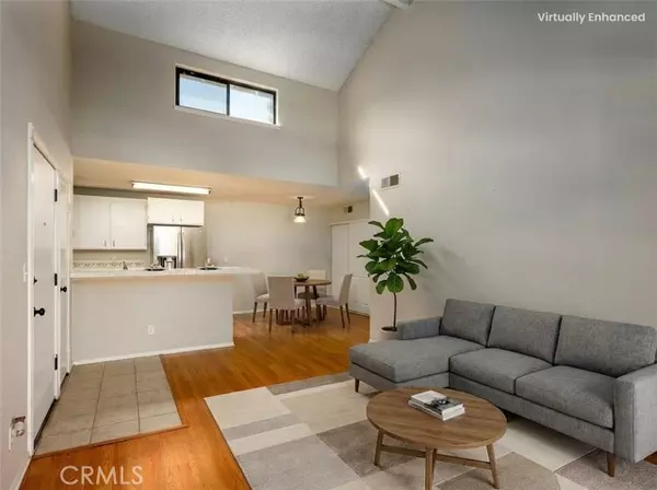 Newhall, CA 91321,25003 Peachland 211