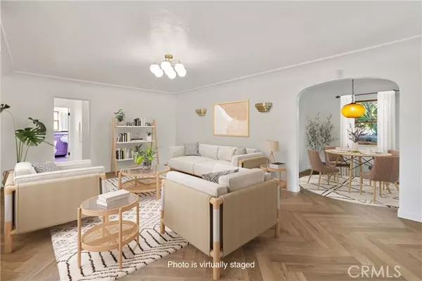 Los Angeles, CA 90039,2130 Apex