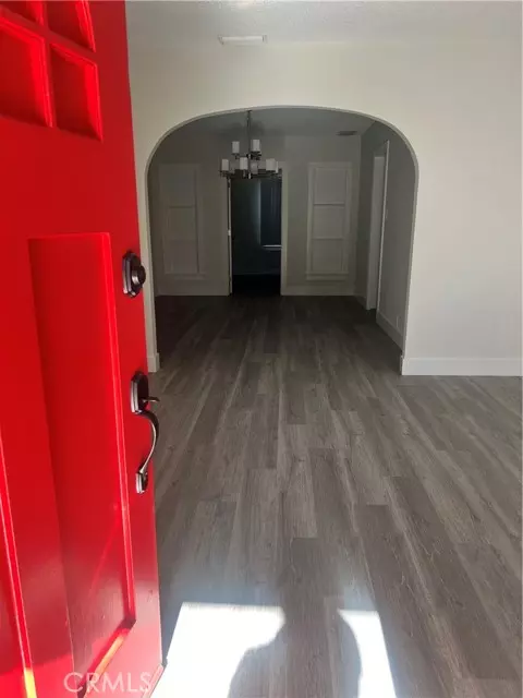 Glendale, CA 91202,635 Palm