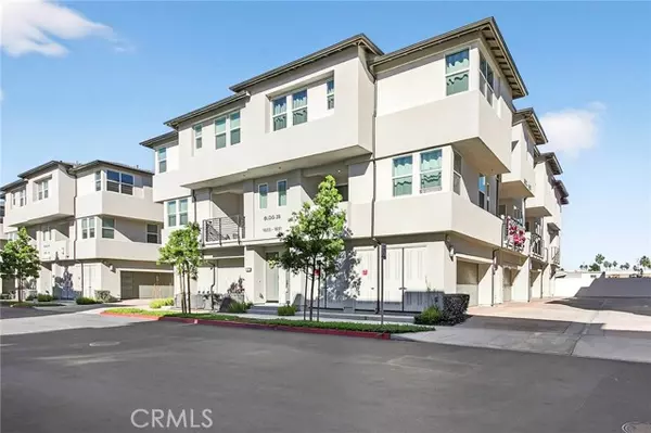 Anaheim, CA 92805,1615 W Bushell