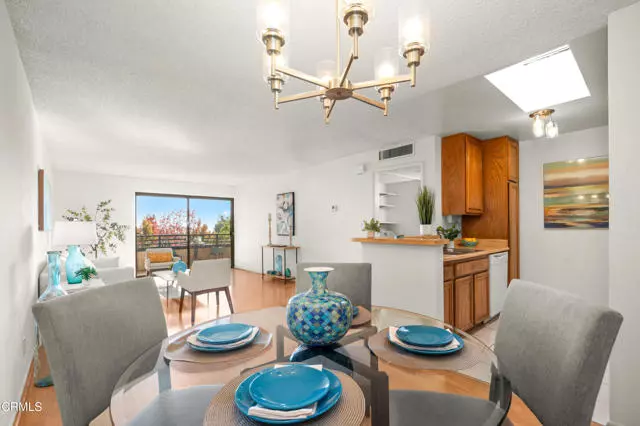 Los Angeles, CA 90042,4499 Via Marisol 330