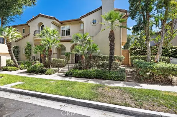 Irvine, CA 92602,82 Rosenblum