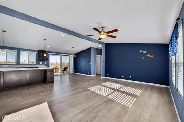 Landers, CA 92285,55925 Vallihi DR