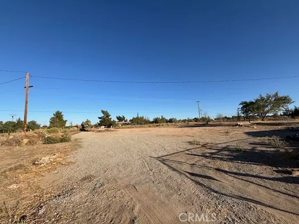 Phelan, CA 92371,9950 Sonora RD
