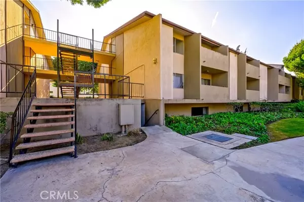 Anaheim, CA 92801,278 N Wilshire B21