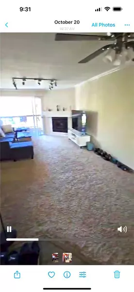 21550 Burbank, Woodland Hills, CA 91367