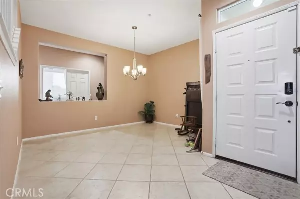 Fontana, CA 92336,7441 Sultana