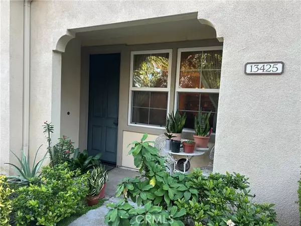 13425 Cascade CT, Cerritos, CA 90703