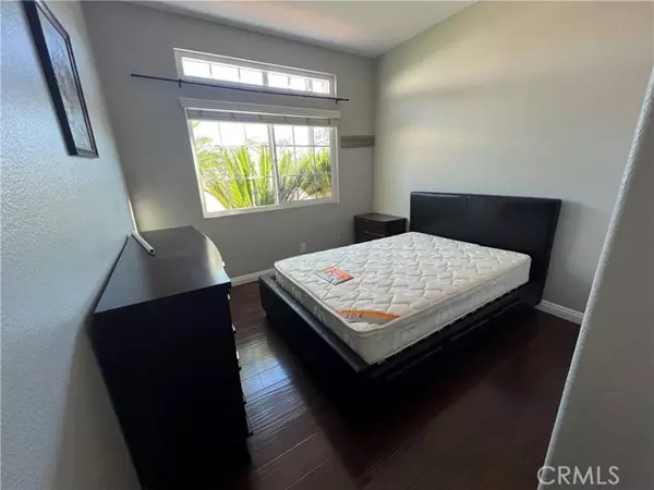 Chino Hills, CA 91709,3072 Crape Myrtle