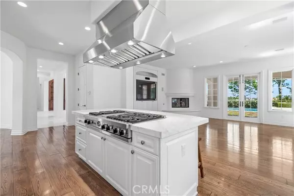 Calabasas, CA 91302,25471 PRADO DE ORO