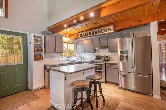 945 Tinker Bell AVE, Big Bear City, CA 92314