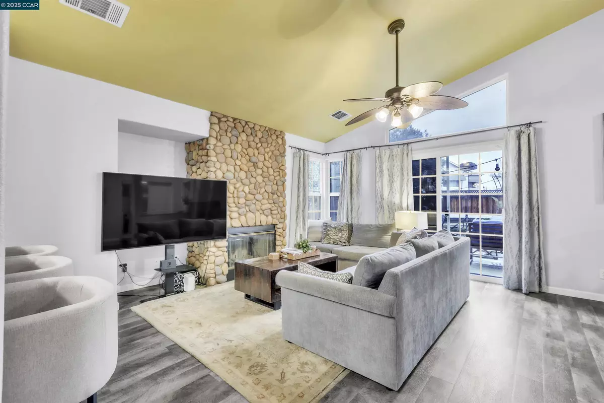 Brentwood, CA 94513,2086 Homecoming WAY