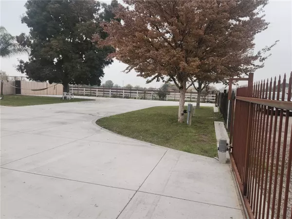 Bakersfield, CA 93314,5348 Gatson