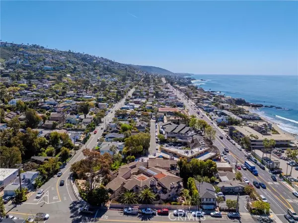 Laguna Beach, CA 92651,247 Calliope St