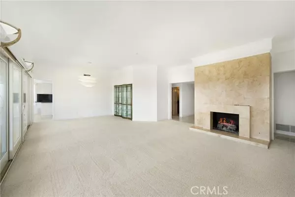 Corona Del Mar, CA 92625,33 Montecito DR