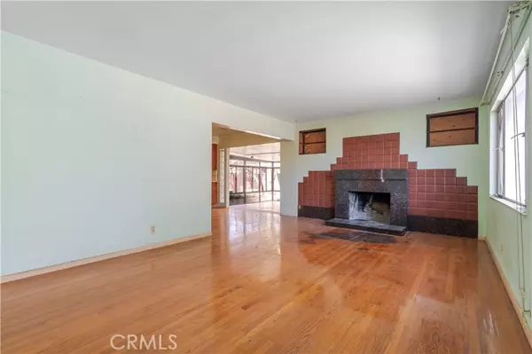 Temple City, CA 91780,10413 1/2 Olive ST