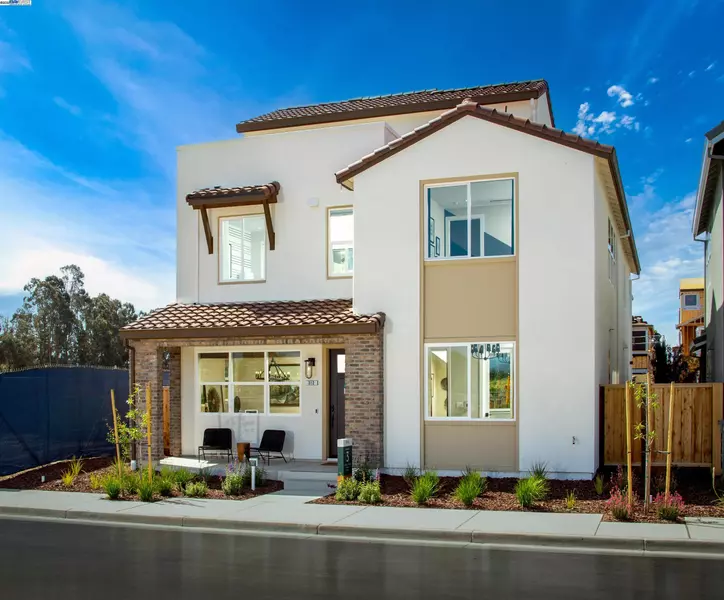 360 Waypoint DR, Napa, CA 94558