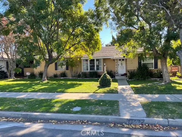 13430 Oxnard, Valley Glen, CA 91401