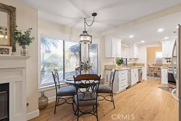 Castaic, CA 91384,28697 Cloverleaf PL