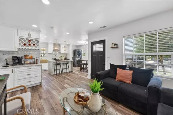 Torrance, CA 90501,1513 W 215th ST