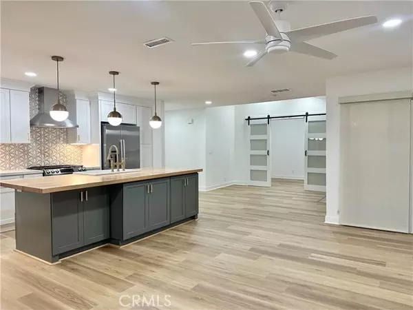 Mission Viejo, CA 92692,27865 Espinoza