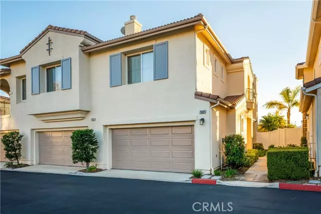 Valencia, CA 91355,24332 Lorenzo