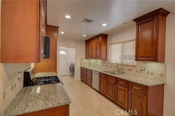 Glendale, CA 91205,1367 E Windsor