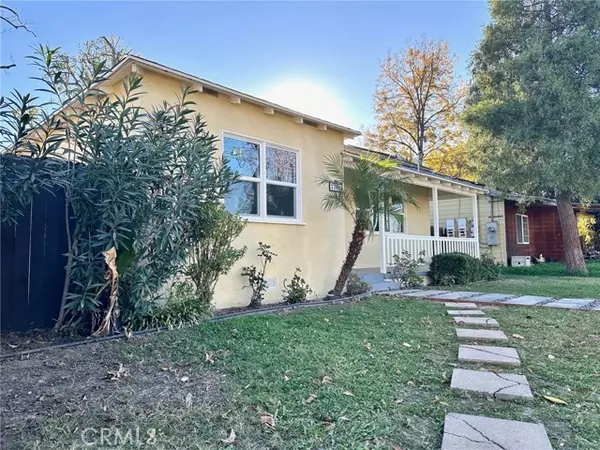 Reseda, CA 91335,7360 Hesperia AVE