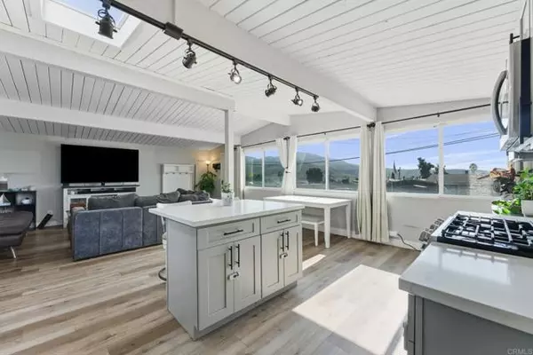 Spring Valley, CA 91977,9838 Ivanho ST