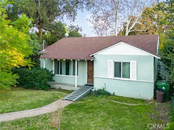 Encino, CA 91316,17806 Erwin St