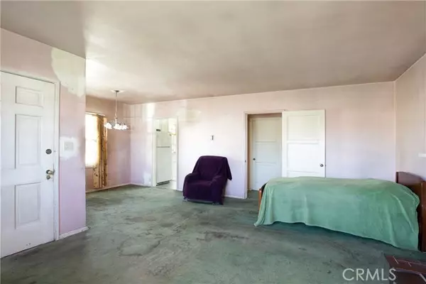 Santa Ana, CA 92703,1618 W 9th