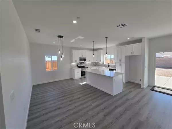 California City, CA 93505,10401 N Loop BLD