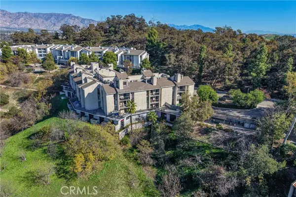 Los Angeles, CA 90042,4239 Via Arbolada 303